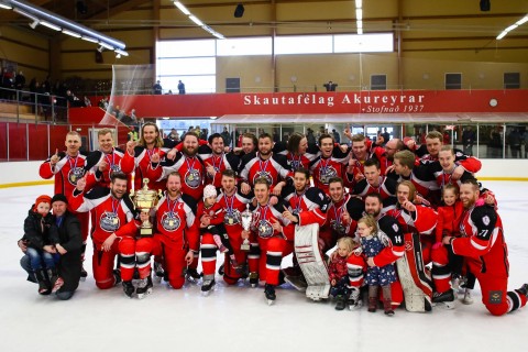 Miroslav Satan will continue to serve as president of Slovak Ice Hockey  Federation after beating his opponent in today's elections : r/hockey