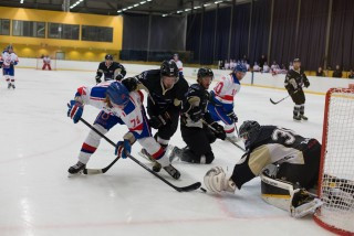 Tekist á í leiknum í gærkvöld