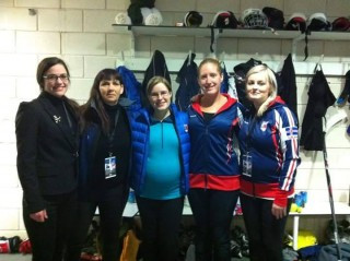 Staffið hjá íslenska liðinu