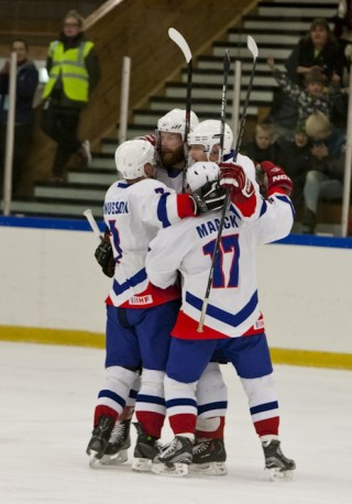 Fögnuður.  Ljósm. Kristján Maack