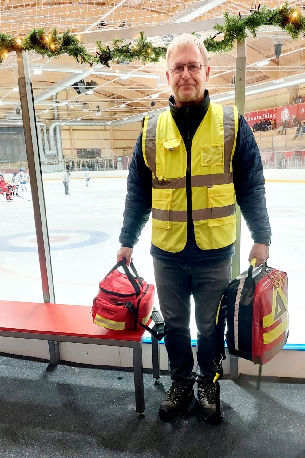 Heilbrigðisteymi á öllum hokkíleikjum fyrir norðan